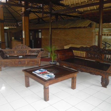 D' Kubu Pratama Homestay Нуса-Дуа Екстер'єр фото