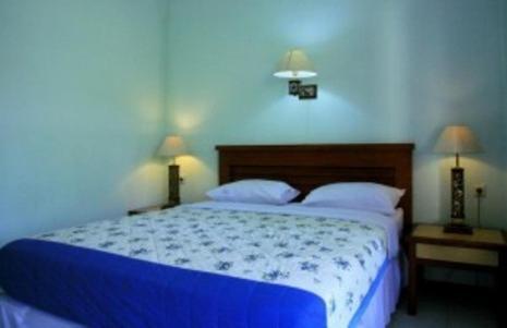 D' Kubu Pratama Homestay Нуса-Дуа Екстер'єр фото